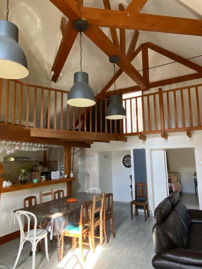 Les 2 Gites Des Chambres De Capucine Carcagny Eksteriør billede