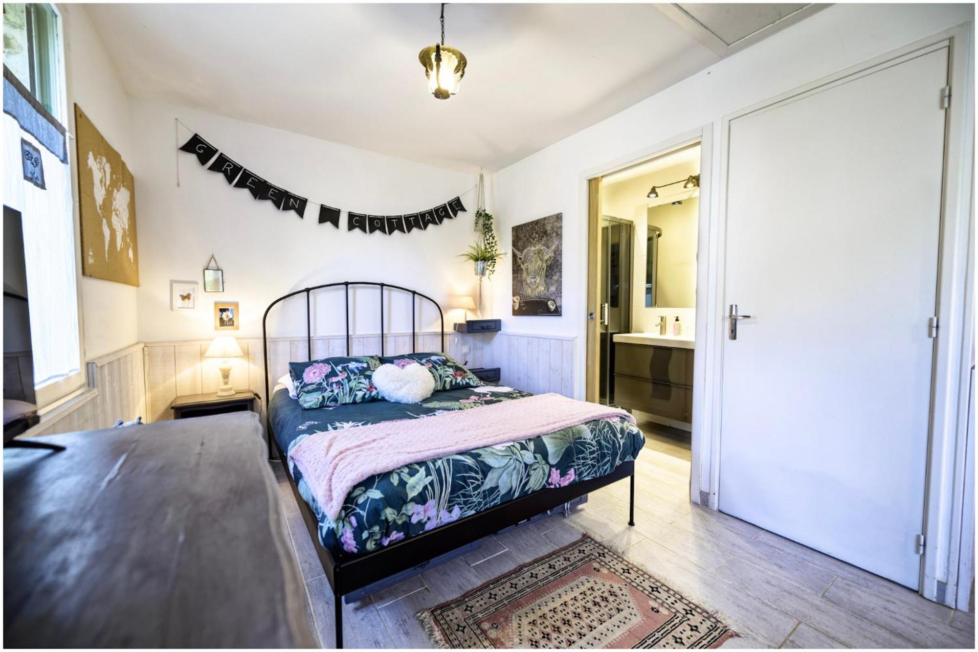 Les 2 Gites Des Chambres De Capucine Carcagny Værelse billede